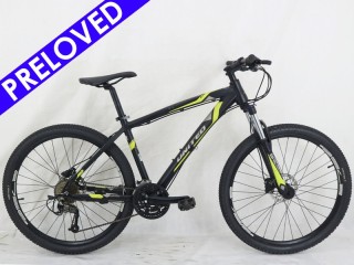 Preloved United Detroit 2.00 27.5