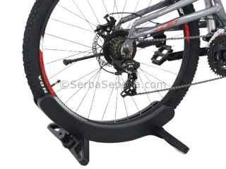 Cycliste Paddock Standing Display CL43